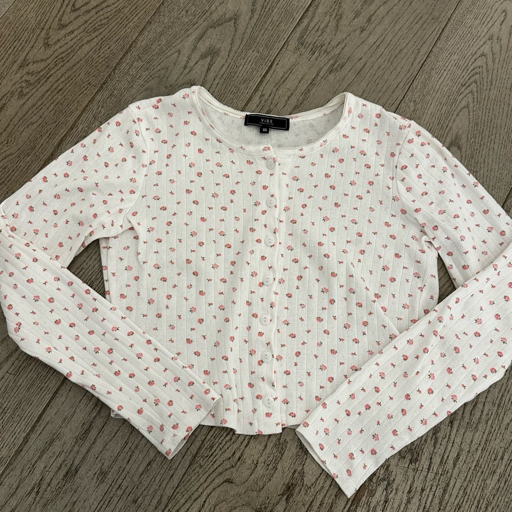 Brandy Melville White and Pink Button Down Shirt
